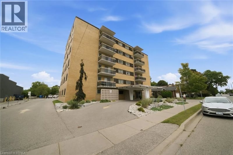 #508 87 ST GEORGE Street, Brantford, Ontario, N3R1V5, Brantford, Ontario — photo 1 of 5