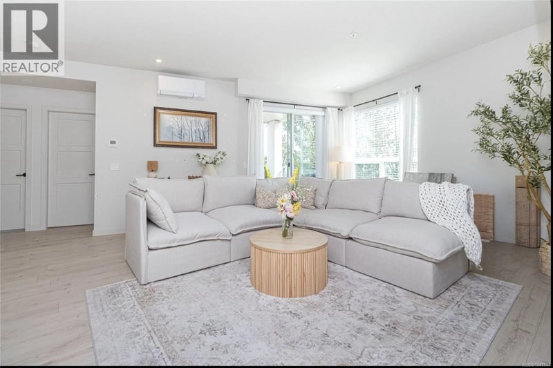#401 958 Pharoah Mews, Langford, British Columbia, V9B7A1, Langford, British Columbia — photo 1 of 5
