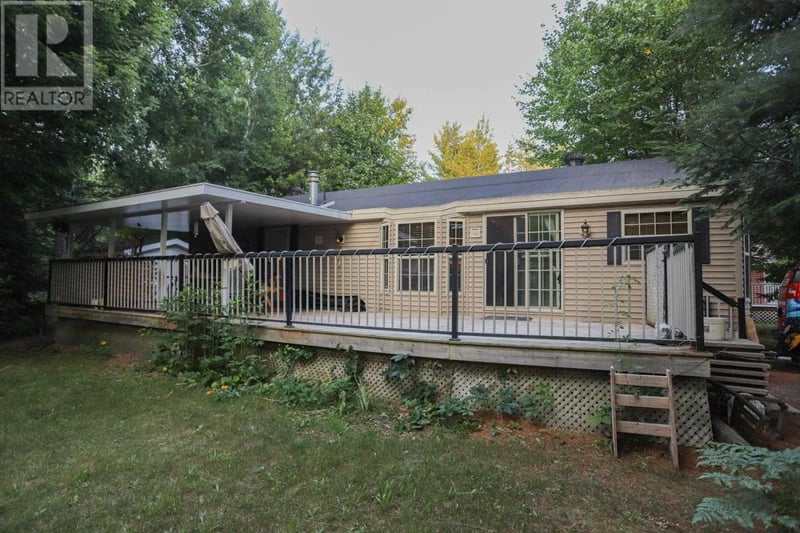 219 - 626 Airport RD, Sault Ste. Marie, Ontario, P6A5K6, Sault Ste. Marie, Ontario — photo 1 of 5