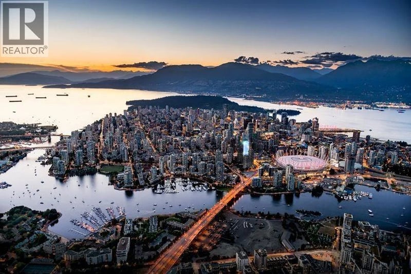 #1704 885 CAMBIE Street, Vancouver, British Columbia, V6B0R6, Vancouver, British Columbia — photo 1 of 5