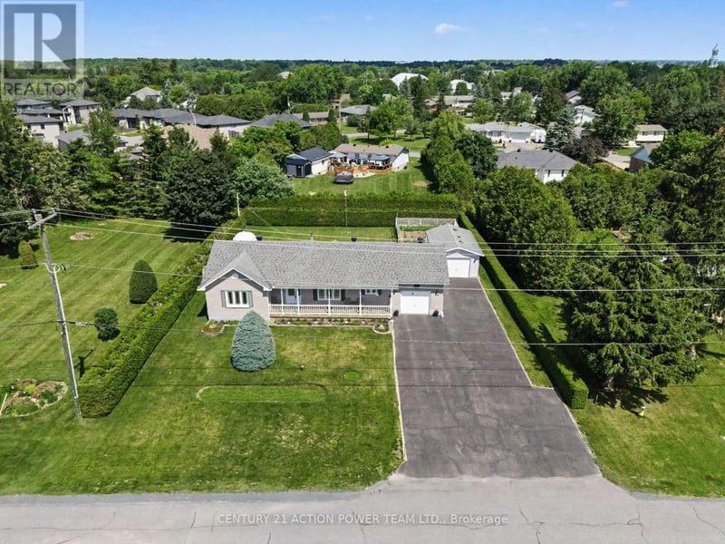19 Crysler Station Road, North Stormont, Ontario, K0A1R0, North Stormont, Ontario — photo 1 of 5