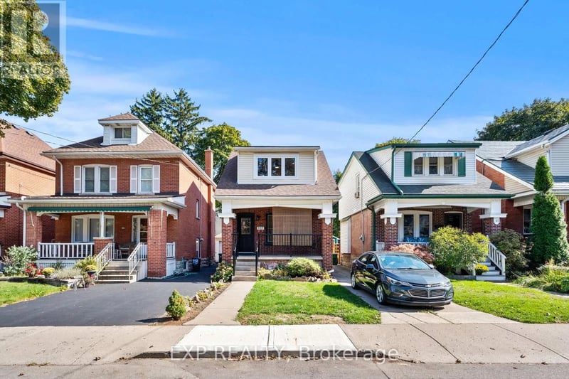 105 Rothsay Avenue, Hamilton (Delta), Ontario, L8M3G3, Hamilton (Delta), Ontario — photo 1 of 5