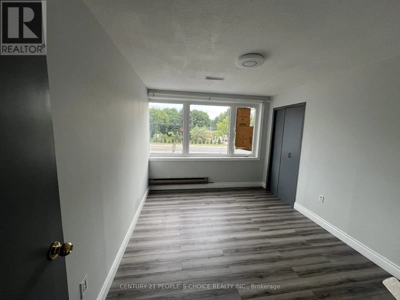 #4 19834 Airport Road, Caledon, Ontario, L7K0A1, Caledon, Ontario — photo 1 of 2