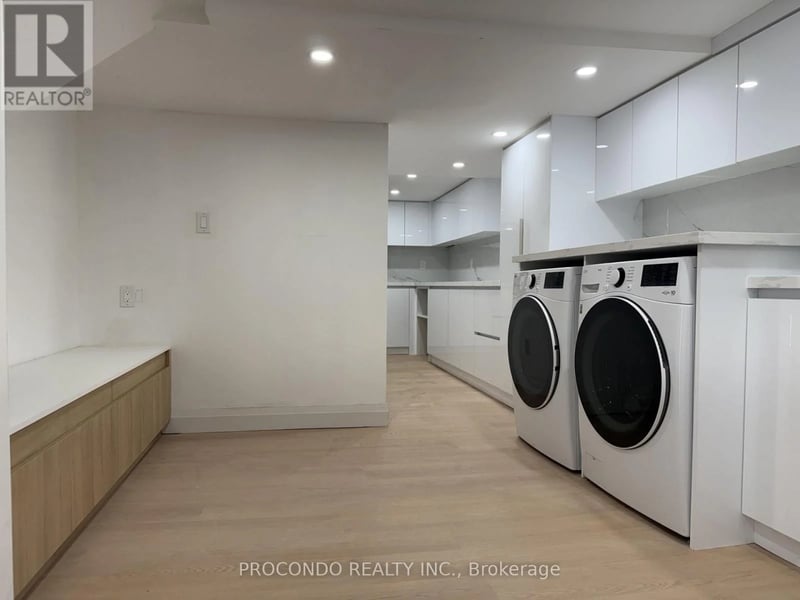 18 Patrick Boulevard, Toronto (Pleasant View), Ontario, M2J3K9, Toronto (Pleasant View), Ontario — photo 1 of 5