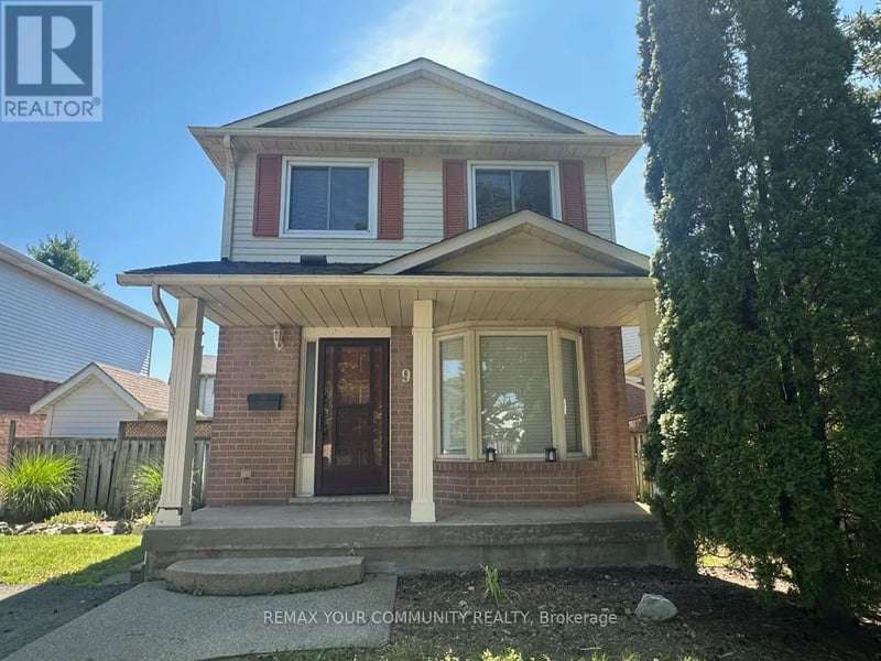 9 Buchanan Crescent, Thorold (Confederation Heights), Ontario, L2V4S2, Thorold (Confederation Heights), Ontario — photo 1 of 5