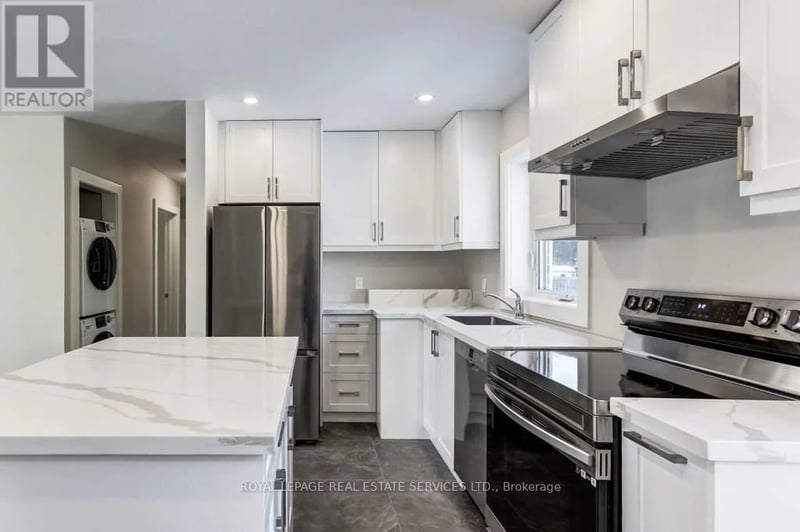 #Main Floor 158 Finch Avenue East, Toronto (Willowdale East), Ontario, M2N4R9, Toronto (Willowdale East), Ontario — photo 1 of 5