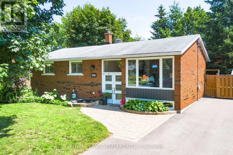 2296 Kay Street, Ottawa, Ontario, K2C1J7, Ottawa, Ontario — photo 1 of 5