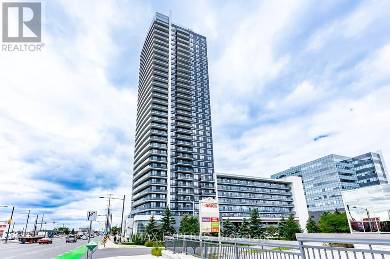 #724 3600 HIGHWAY 7, Vaughan (Vaughan Corporate Centre), Ontario, L4L0G7, Vaughan (Vaughan Corporate Centre), Ontario — photo 1 of 5