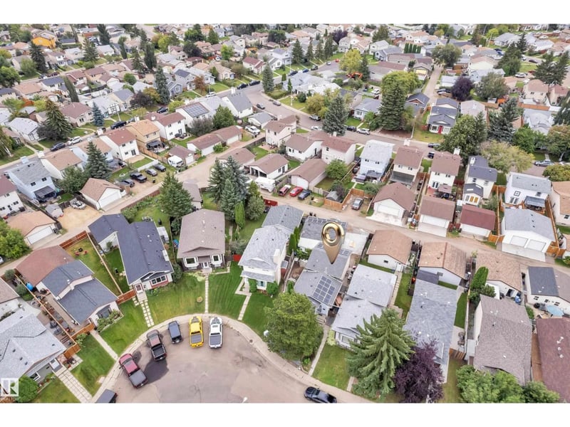 442 KIRKPATRICK CR NW, Edmonton, Alberta, T6L5E1, Edmonton, Alberta — photo 1 of 5