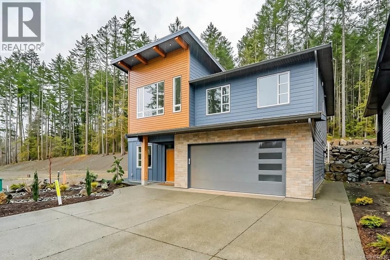 111 Raven Way, Ladysmith, British Columbia, V9G0C2, Ladysmith, British Columbia — photo 1 of 5