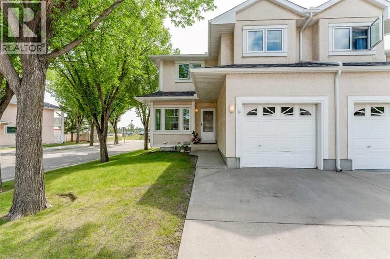 388 Sandarac Drive Northwest, Calgary, Alberta, T3K4E3, Calgary, Alberta — photo 1 of 5