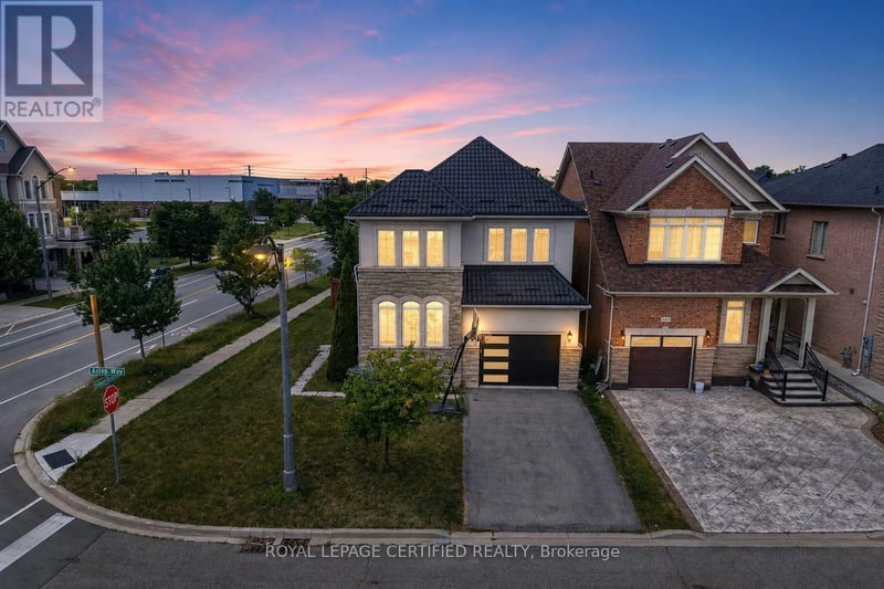 2561 Grand Oak Trail, Oakville (WM Westmount), Ontario, L6M0R4, Oakville (WM Westmount), Ontario — photo 1 of 5