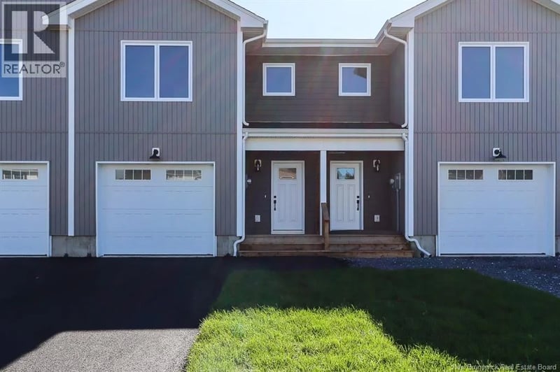 39 Downsview Drive, Saint John, New Brunswick, E2M7X4, Saint John, New Brunswick — photo 1 of 5