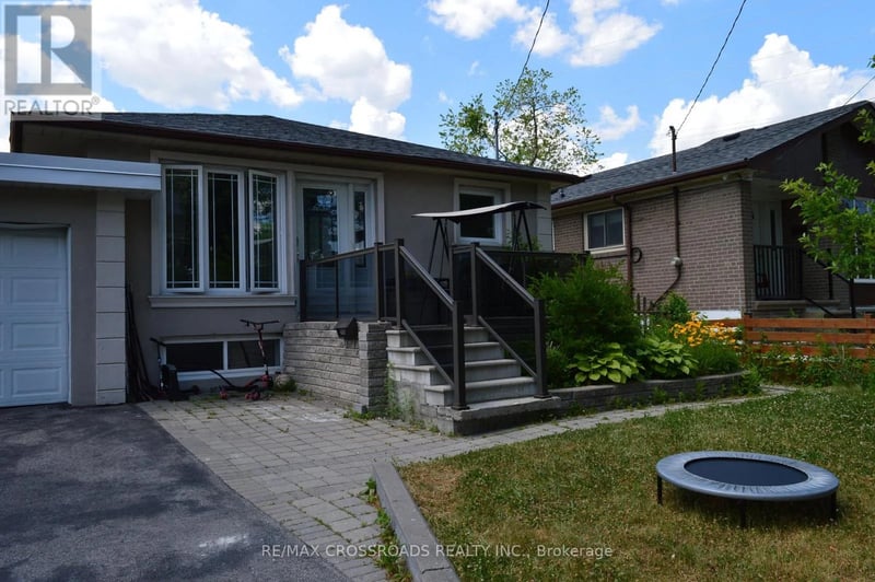 44 Romulus Basement Apartment Drive, Toronto (Bendale), Ontario, M1K4C2, Toronto (Bendale), Ontario — photo 1 of 5