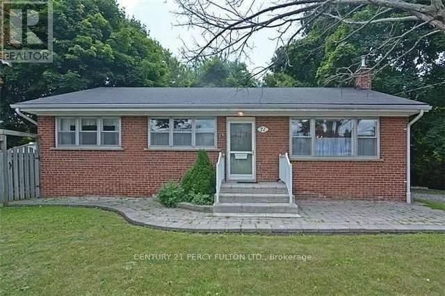 71 Grace Street, Toronto (Eglinton East), Ontario, M1J2M6, Toronto (Eglinton East), Ontario — photo 1 of 5