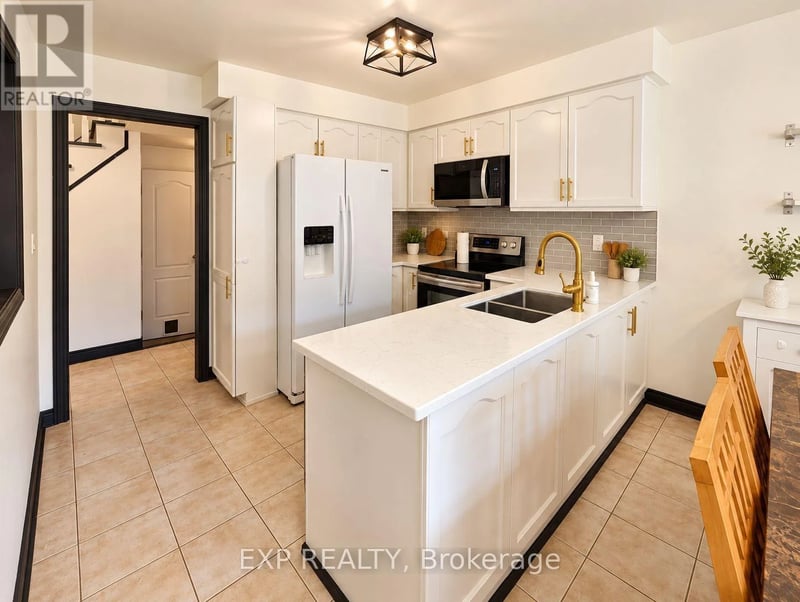 65 Pressed Brick Drive, Brampton (Brampton North), Ontario, L6V4K5, Brampton (Brampton North), Ontario — photo 1 of 5