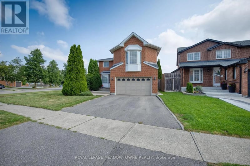 38 Mckillop Court, Brampton (Brampton South), Ontario, L6Y3J2, Brampton (Brampton South), Ontario — photo 1 of 5