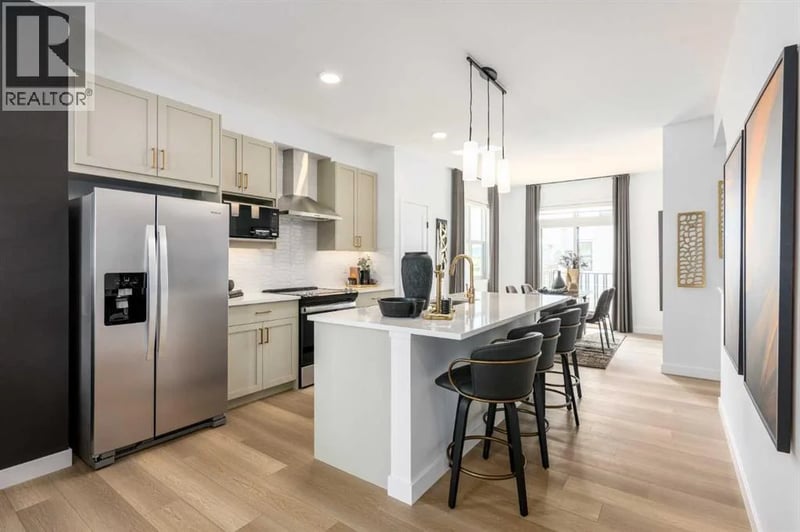 437 Alpine Avenue Southwest, Calgary, Alberta, T2Y0Z8, Calgary, Alberta — photo 1 of 5