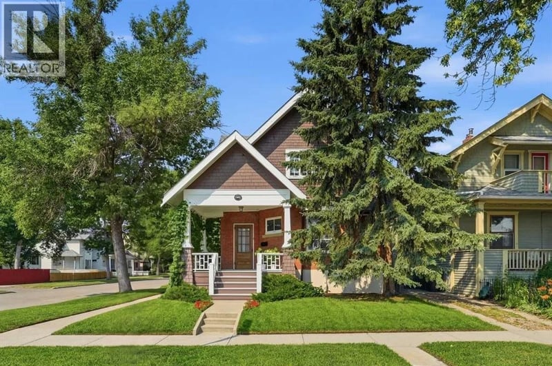 1801 2 Street Northwest, Calgary, Alberta, T2M2W5, Calgary, Alberta — photo 1 of 5