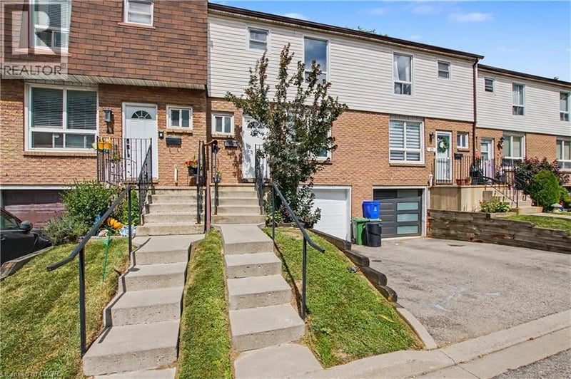 #42 17 QUAIL Drive, Hamilton, Ontario, L8W1N1, Hamilton, Ontario — photo 1 of 5