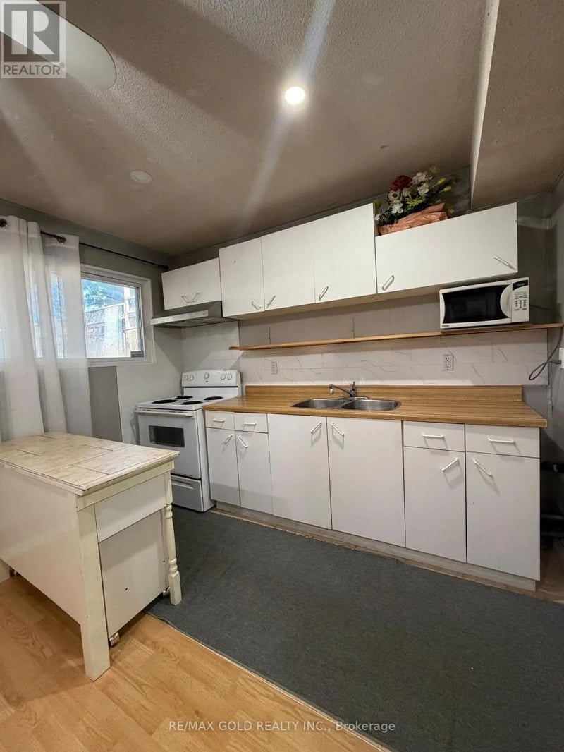 #Basement 38 Carter Drive, Brampton (Brampton North), Ontario, L6V3N5, Brampton (Brampton North), Ontario — photo 1 of 5