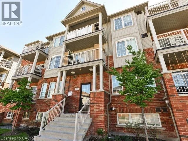 #7 129 ISAAC DEVINS Boulevard, Toronto, Ontario, M9M0C4, Toronto, Ontario — photo 1 of 5