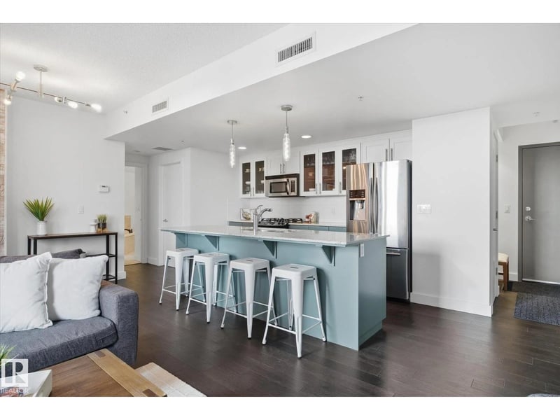 #506 10028 119 ST NW, Edmonton, Alberta, T5K1Y8, Edmonton, Alberta — photo 1 of 5