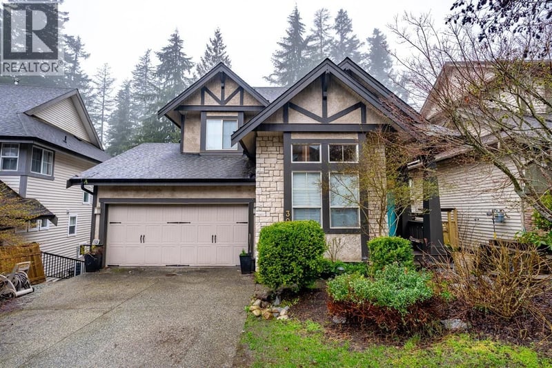30 HAWTHORN Drive, Port Moody, British Columbia, V3H0A4, Port Moody, British Columbia — photo 1 of 5