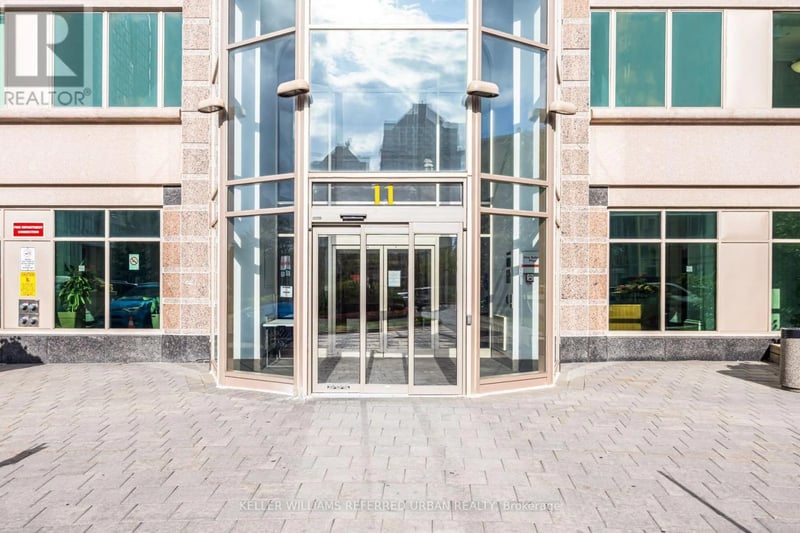 #1908 11 Lee Centre Drive, Toronto (Woburn), Ontario, M1H3J5, Toronto (Woburn), Ontario — photo 1 of 5