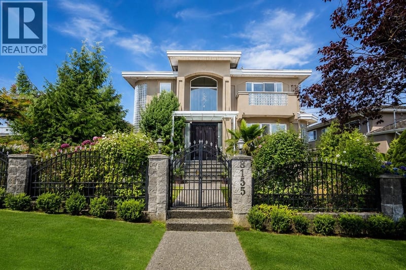 8155 15TH Avenue, Burnaby, British Columbia, V3N1X4, Burnaby, British Columbia — photo 1 of 5