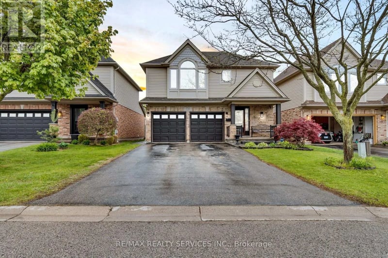 752 North Leaksdale Circle, London South (South U), Ontario, N6M1M1, London South (South U), Ontario — photo 1 of 5