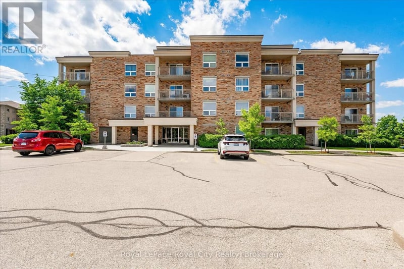 #101 901 Paisley Drive, Guelph (Willow West/Sugarbush/West Acres), Ontario, N1K0A7, Guelph (Willow West/Sugarbush/West Acres), Ontario — photo 1 of 5