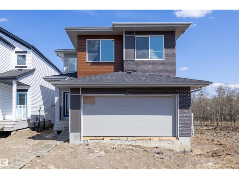 17611 7 ST NE, Edmonton, Alberta, T5Y4K3, Edmonton, Alberta — photo 1 of 5