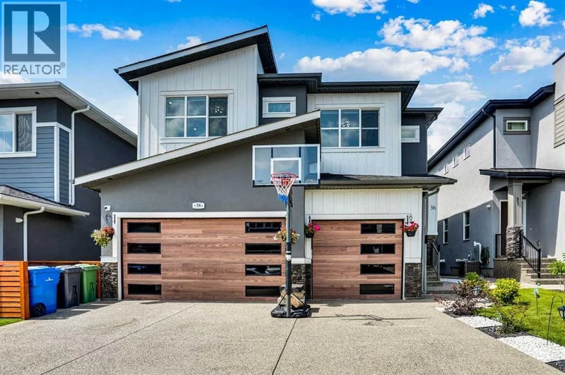 36 Waterford Terrace, Chestermere, Alberta, T1X2P6, Chestermere, Alberta — photo 1 of 5
