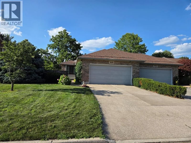 9690 MENARD Street, Windsor, Ontario, N8P1G5, Windsor, Ontario — photo 1 of 5