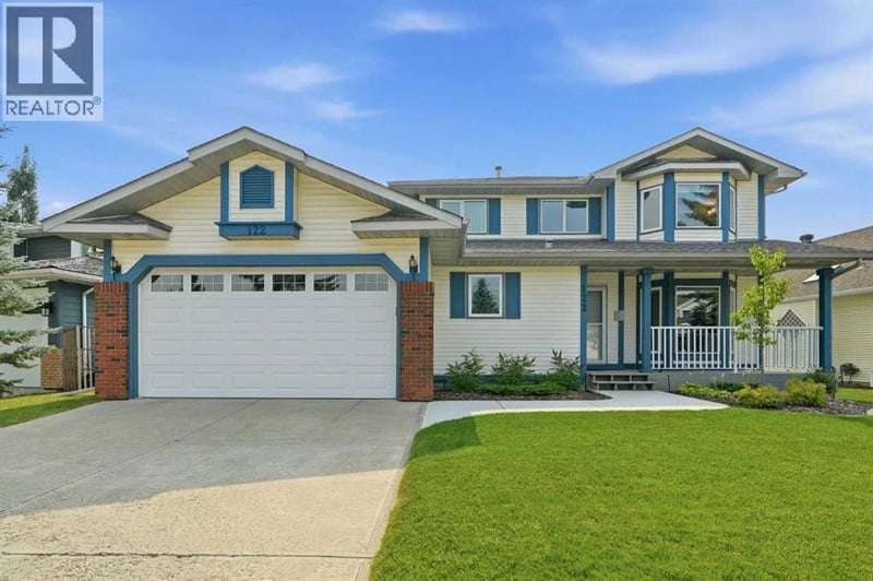 122 Douglas Woods Hill Southeast, Calgary, Alberta, T2Z2G6, Calgary, Alberta — photo 1 of 5