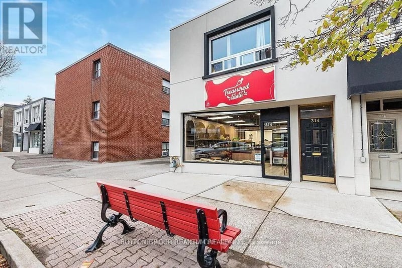314 Lakeshore Road East, Mississauga (Port Credit), Ontario, L5G1H4, Mississauga (Port Credit), Ontario — photo 1 of 5
