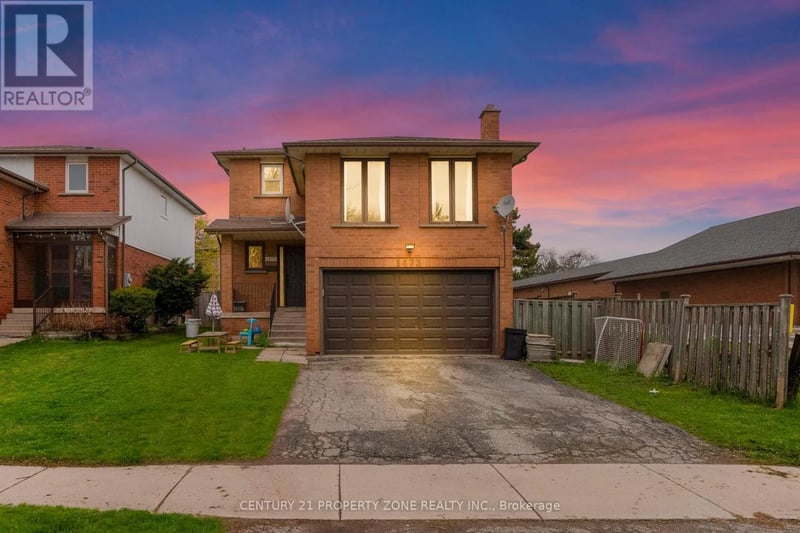 1473 Elm Road, Oakville (CP College Park), Ontario, L6H1W3, Oakville (CP College Park), Ontario — photo 1 of 5