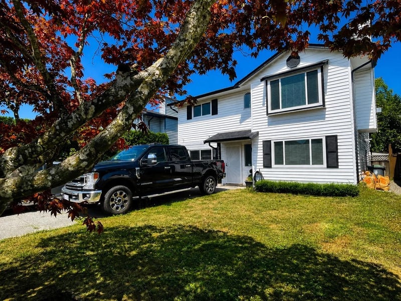2283 WILLOUGHBY Court, Langley, British Columbia, V3W1K5, Langley, British Columbia — photo 1 of 5