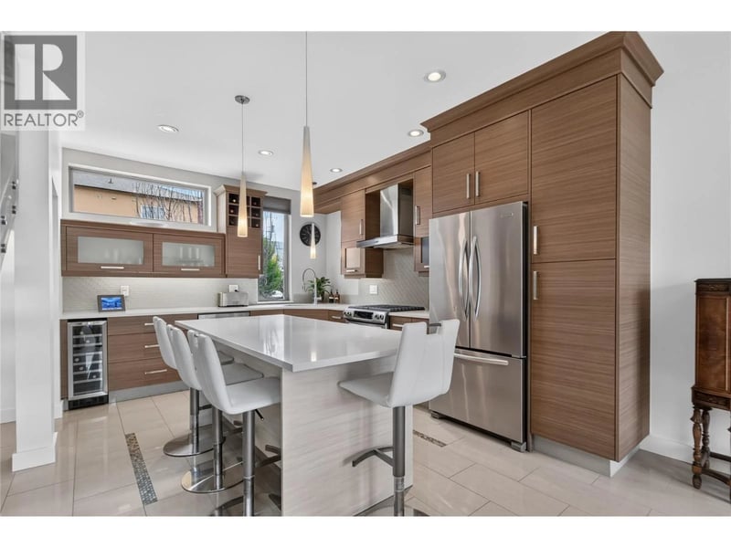 #102 433 Churchill Avenue, Penticton, British Columbia, V2A1C9, Penticton, British Columbia — photo 1 of 5