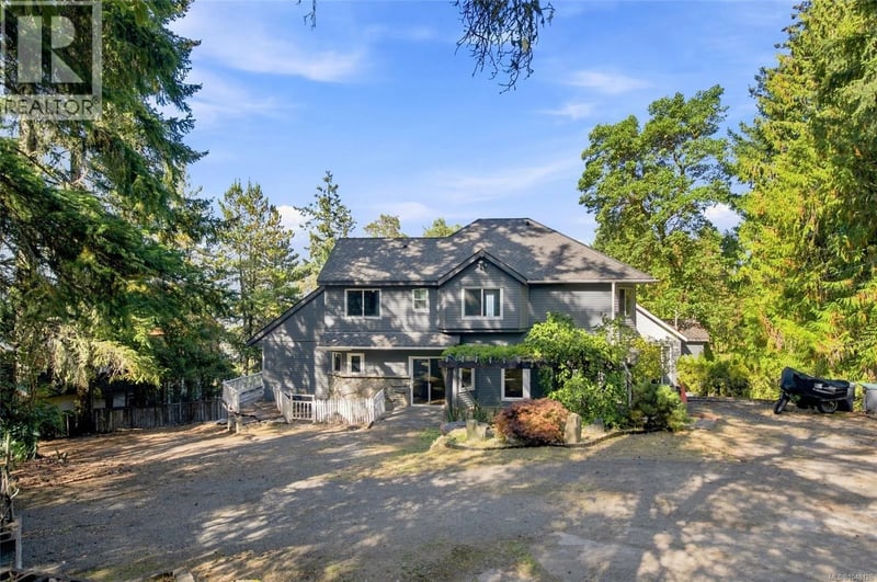 945 Little Mountain Road, Errington, British Columbia, V9P2C3, Errington, British Columbia — photo 1 of 5