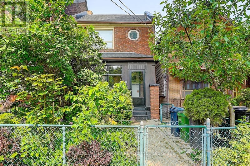 #Basement 149 Euclid Avenue, Toronto (Trinity-Bellwoods), Ontario, M6J2J8, Toronto (Trinity-Bellwoods), Ontario — photo 1 of 5