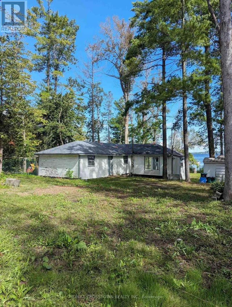 3 Sallows Drive, Tay, Ontario, L0K2A0, Tay, Ontario — photo 1 of 5