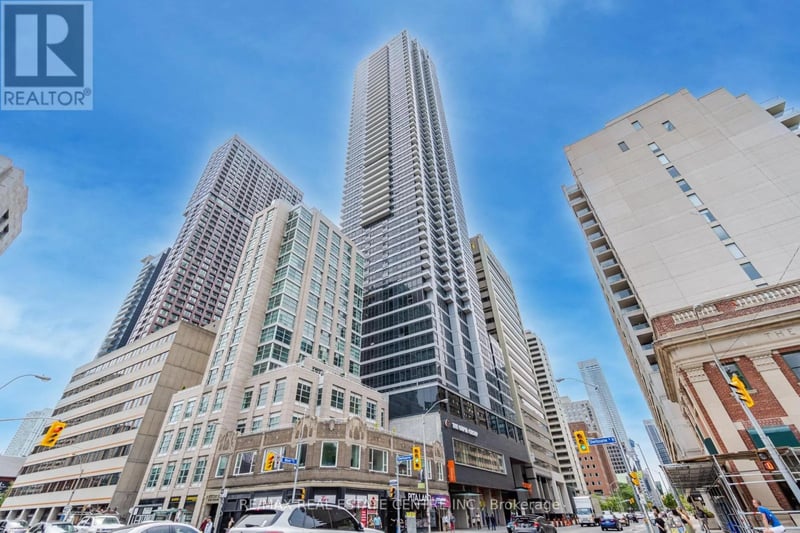 #2503 395 Bloor Street East, Toronto (North St. James Town), Ontario, M4W0B4, Toronto (North St. James Town), Ontario — photo 1 of 5