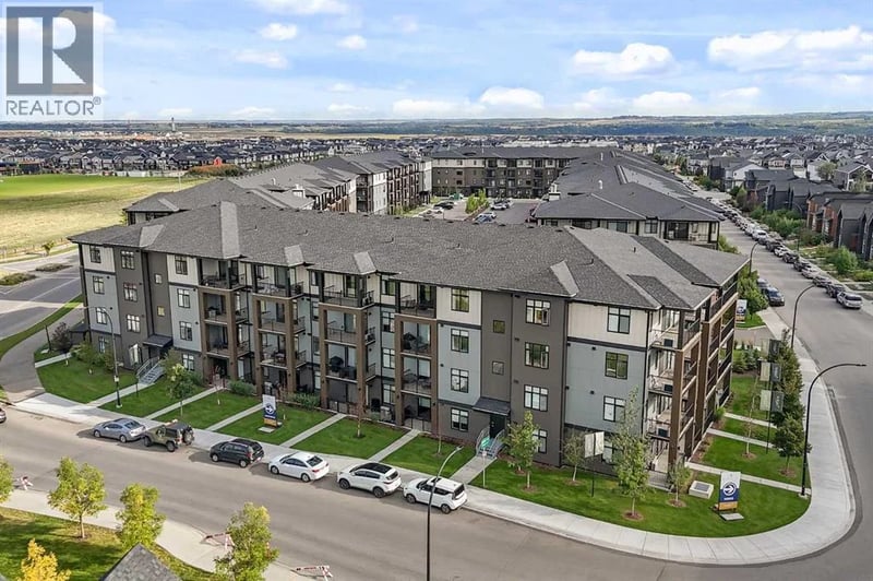 200 Seton Circle Southeast, Calgary, Alberta, T3M3Y1, Calgary, Alberta — photo 1 of 5