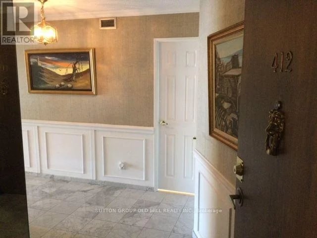 #412 2000 Islington Avenue, Toronto (Kingsview Village-The Westway), Ontario, M9P3S7, Toronto (Kingsview Village-The Westway), Ontario — photo 1 of 5