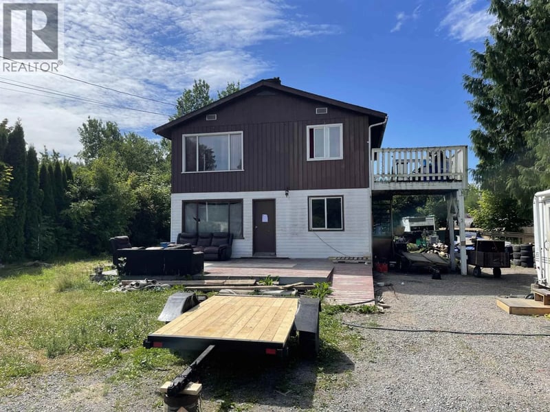 3871 PINE Avenue, Terrace, British Columbia, V8G3T4, Terrace, British Columbia — photo 1 of 5