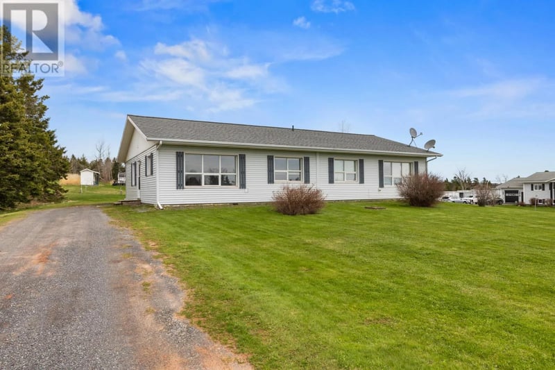 7 BAYVIEW Crescent, Souris West, Prince Edward Island, C0A2B0, Souris West, Prince Edward Island — photo 1 of 5