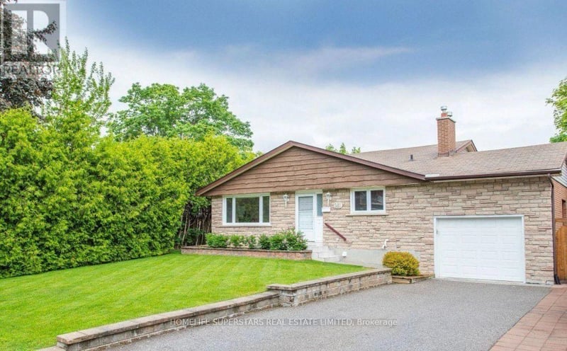 581 Arnhem Drive, Oshawa (O'Neill), Ontario, L1G2J7, Oshawa (O'Neill), Ontario — photo 1 of 5