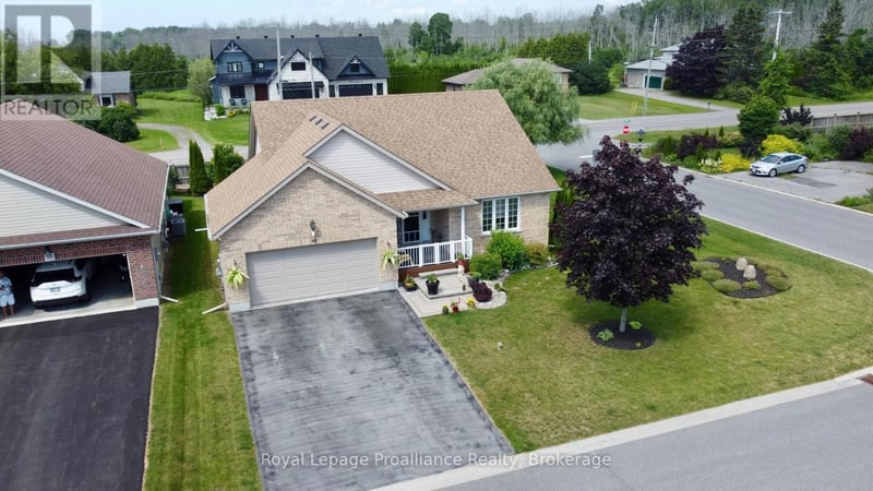 48 Ward Drive, Brighton, Ontario, K0K1H0, Brighton, Ontario — photo 1 of 5